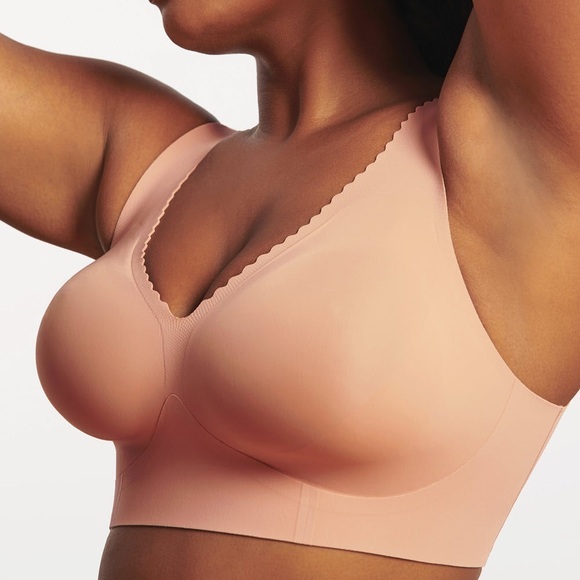 EVELYN| EVELYN HIMALAYAN SALT WIRELESS
PLUNGE BRA - Picture 1 of 12